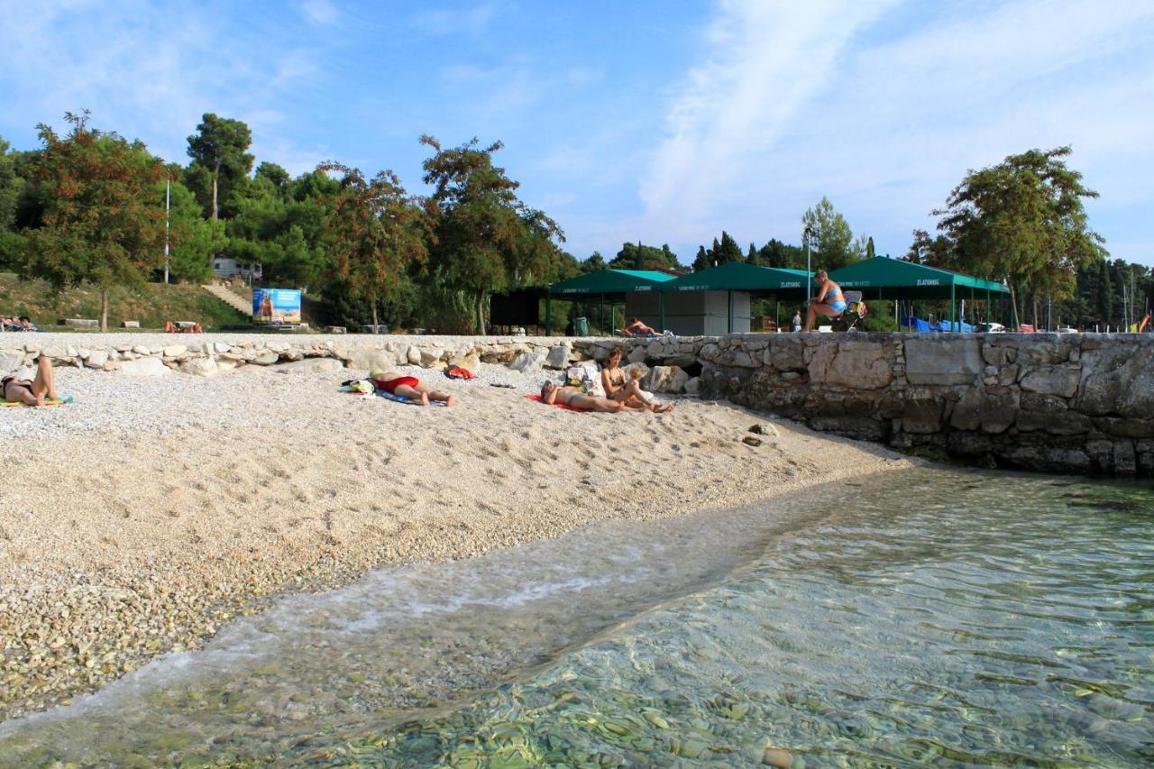 Apartments And Rooms With Parking Space Rovinj - 7170 Exteriör bild