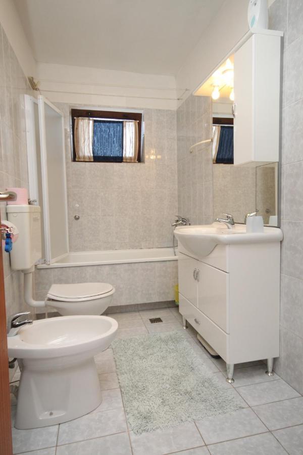Apartments And Rooms With Parking Space Rovinj - 7170 Exteriör bild